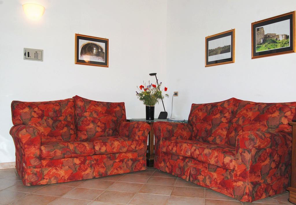 Le Valli Aparthotel Pomarance Room photo