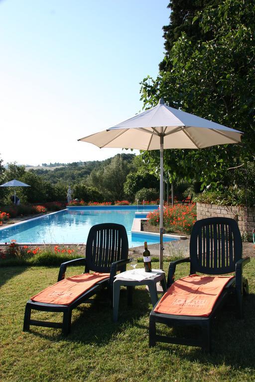 Le Valli Aparthotel Pomarance Exterior photo